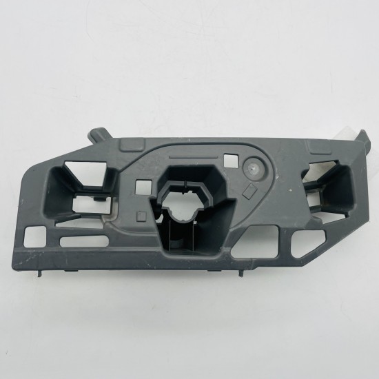 Skoda Kamiq Front Bumper Bracket Genuine Left Side 658807055 / 2019 - 2023 Skoda Kamiq Front Bumper Bracket Genuine Left Side 658807055 / 2019 - 2023
