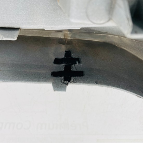 Skoda Fabia Front Bumper Genuine White Mk4 Face Lift 2021 - 2024 [ak193]