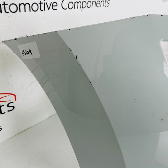 Skoda Karoq Front Bumper Genuine White 57a807221 2017 - 2021 [as109]