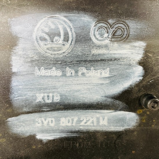 Skoda Superb Front Bumper Mk3 Genuine Grey 3v0807221m | 2019 - 2024 [at82]