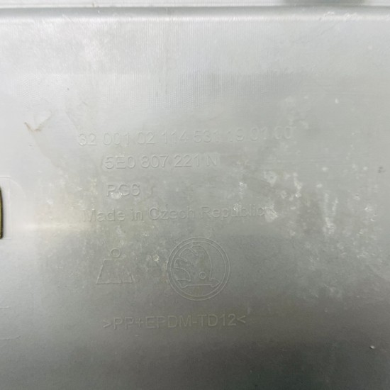 Skoda Octavia Front Bumper Mk3 Genuine Grey 5e0807221 | 2017 - 2020 [aj123]