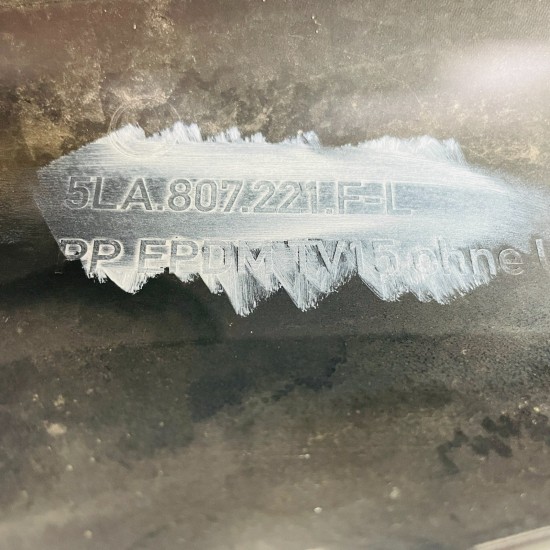 Skoda Enyaq Front Bumper Iv Electric Genuine Black 5la807221fl 2021-2023 [au45]