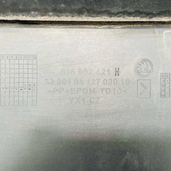 Skoda Fabia Rear Bumper Mk2 Genuine 5j6807421h | 2010 - 2014 [u98]