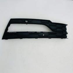 Skoda Octavia Front Bumper Fog Light Grille Cover Genuine 5e3807682 | 2019-2024