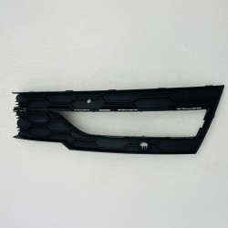 Skoda Octavia Front Bumper Fog Light Grille Cover Genuine 5e3807682 | 2019-2024
