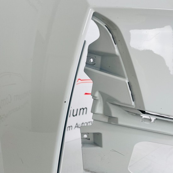 Skoda Octavia Front Bumper Mk4 Genuine White 5e3807221l | 2024-2026 [at66]