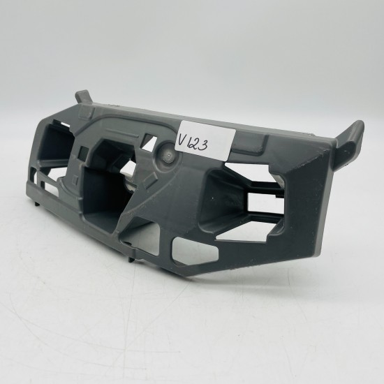 Skoda Kamiq Bracket Front Bumper Left Genuine 658807055 | 2019-2023 [v123]