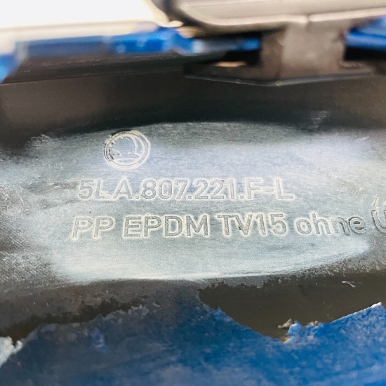 Skoda Enyaq Sport Front Bumper Iv Genuine Blue 5la807221f-l | 2021-2023 [Bg44]