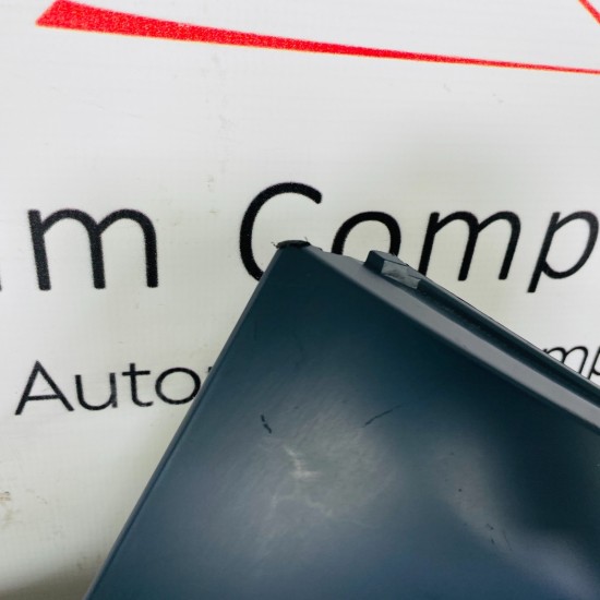 Land Rover Discovery Left Rear Bumper Corner Genuine Sport L550 2014 - 2018 Land Rover Discovery Left Rear Bumper Corner Genuine Sport L550 2014 - 2018