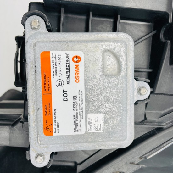 Land Rover Discovery Headlight Genuine L550 Sport Passenger Side 2014 - 2019 Land Rover Discovery Headlight Genuine L550 Sport Passenger Side 2014 - 2019