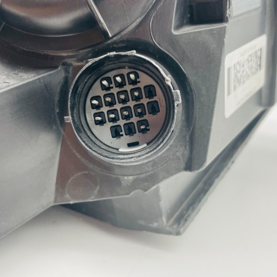 Land Rover Discovery Headlamp L550 Sport Nearside Passenger 2014 - 2019 [l340]