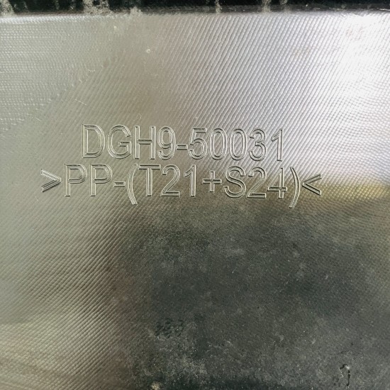 Mazda Cx-30 Front Bumper Skyactiv Genuine Dfr550031 | 2019 - 2025