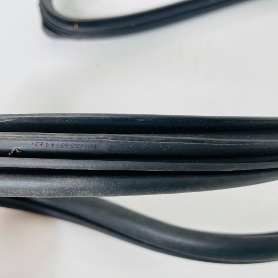 Mazda 2 Front Left Door Seal Genuine Rubber Weather Strip  2002 - 2007 [za143]