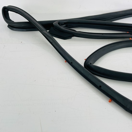 Mazda 6 Rear Door Seal Left Genuine Gs1d59760f | 2008-2013 [za138]