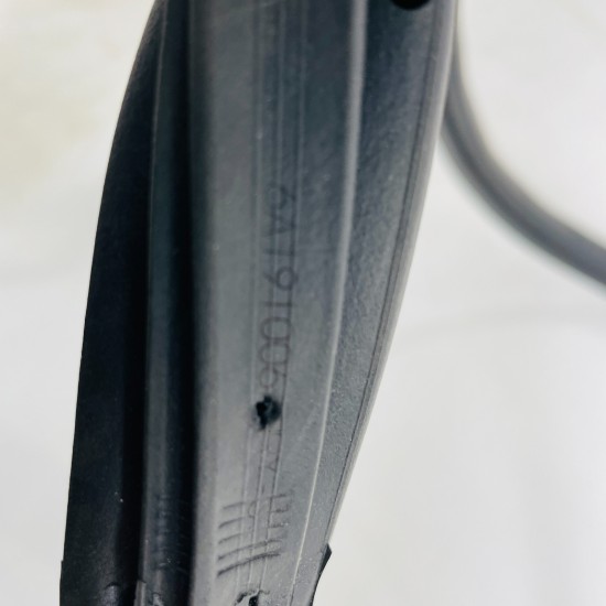 Mazda 6 Rear Door Seal Left Genuine Gs1d59760f | 2008-2013 [za138]