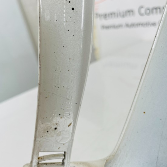 Mercedes C Class Front Bumper W205 C43 Amg Genuine White 2019 - 2022 [al60]