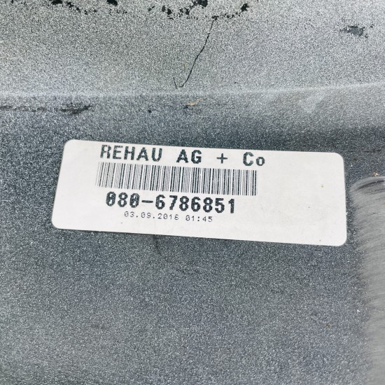 Mercedes C Class Front Bumper W205 Se Genuine White A2058850125 2014-2018 [aw85]