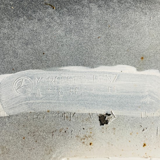 Mercedes Cla Front Bumper A118 Se Shooting Brake Genuine White 2019-2023 [au66]