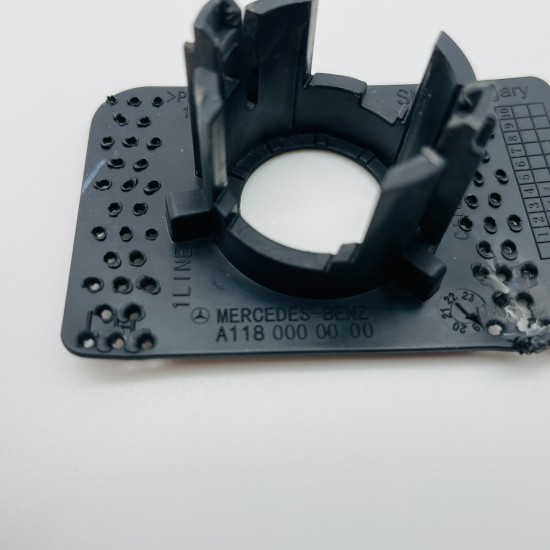 Mercedes Cla Parking Sensor Mount Front Bumper W118 A1180000000 2019-2021 [x129]