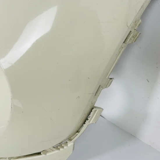 Mini Cooper S Front Bumper Skin Genuine White F56 2014 - 2019 - No Repairs Mini Cooper S Front Bumper Skin Genuine White F56 2014 - 2019 - No Repairs