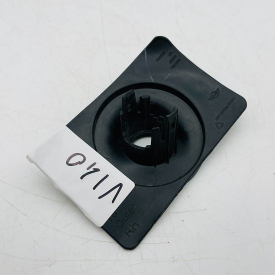 Mini Clubman F54 Rear Sensor Support Bracket Mount Pdc 51777381500 [v140]