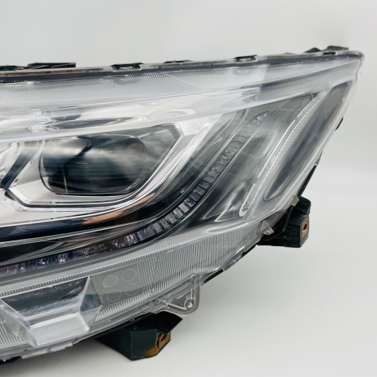 Mitsubishi Eclipse Cross Headlight Left Nearside Passenger 2017 - 2021 [l355]