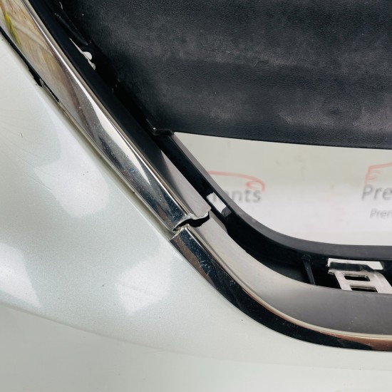 Peugeot 3008 Front Bumper Gt Line Allure Genuine White 9815499077 / 2016 – 2020