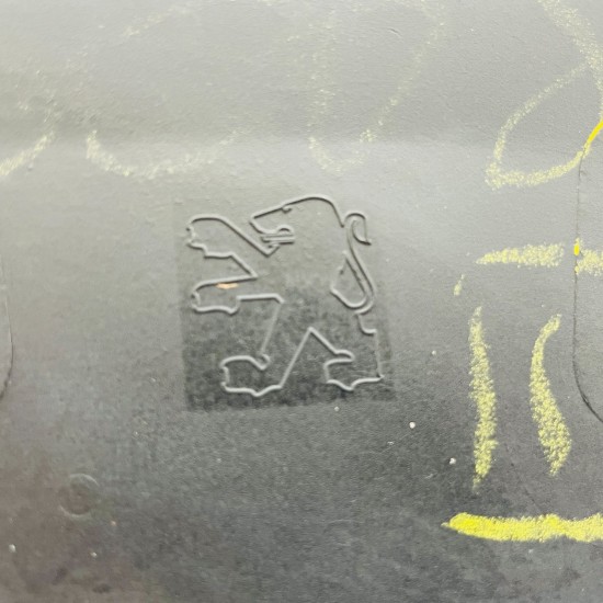 Peugeot 3008 Rear Right Arch Trim Genuine 9836591177 / 2016 – 2023 [zb20]