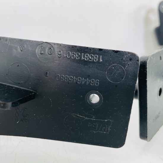 Peugeot 407 Front Bumper Bracket Set Genuine Mounting Elements 2005 – 2011 Za131