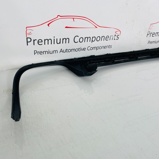 Porsche Macan Gts Rear Bumper Trim Valance Genuine Lower Diffuser 2014 – 2018 Porsche Macan Gts Rear Bumper Trim Valance Genuine Lower Diffuser 2014 – 2018