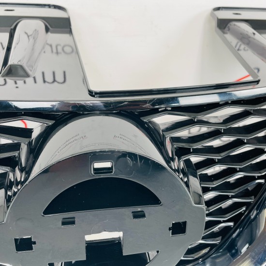 Nissan X Trail Bumper Grill Genuine T32 Tekna 2014 - 2017 [v92]