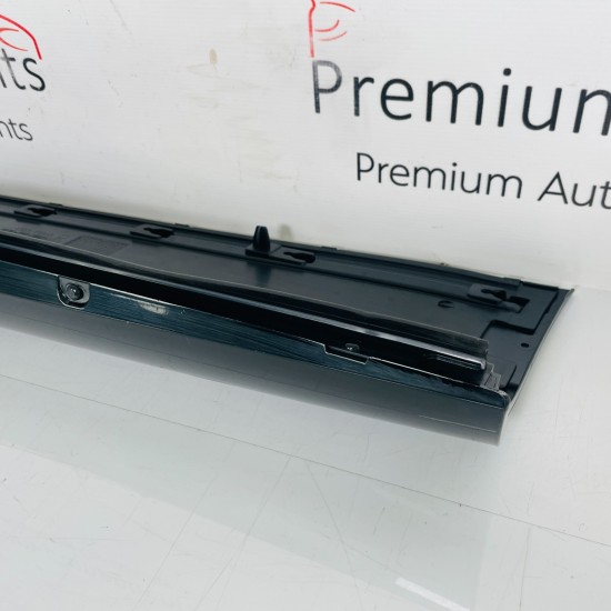 Range Rover Evoque Door Moulding Genuine L551 Rear Right Panel 2018 – 2024 Range Rover Evoque Door Moulding Genuine L551 Rear Right Panel 2018 – 2024