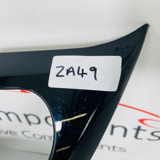 Range Rover Velar Rear Bumper Trim Genuine L560 Centre Section 2018 – 2021 [za49 Range Rover Velar Rear Bumper Trim Genuine L560 Centre Section 2018 – 2021 [za49