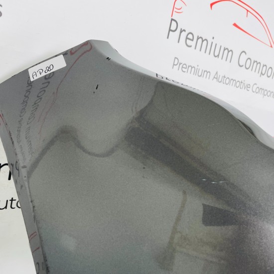 Range Rover Evoque Front Bumper Genuine Corris Grey With Grill 2015 - 2018 Range Rover Evoque Front Bumper Genuine Corris Grey With Grill 2015 - 2018