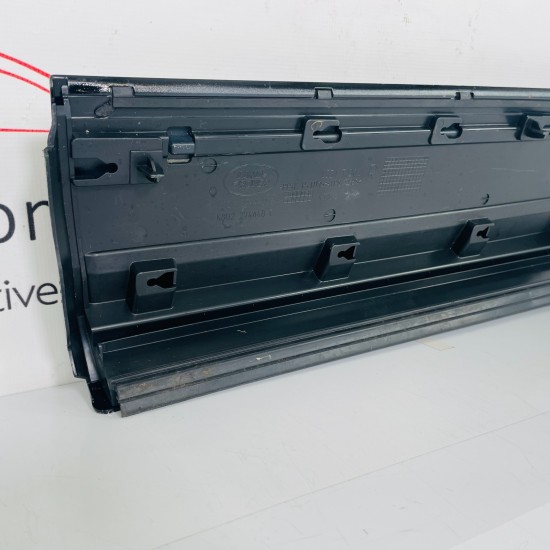 Range Rover Evoque Door Moulding Genuine L551 Rear Right Panel 2018 – 2024 Range Rover Evoque Door Moulding Genuine L551 Rear Right Panel 2018 – 2024