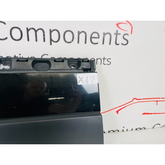 Range Rover Vogue L405 Door Trim Panel Front Left 2013 – 2018 [x47]