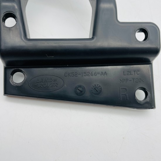 Range Rover Vogue Fog Light Bracket Right Genuine Ck52-15266-aa 2017-2024 [v117]