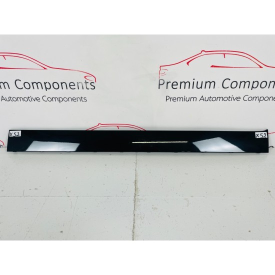 Range Rover Door Panel Vogue L405 Front Right Cladding Ck5221064aa | 2013–2018 Range Rover Door Panel Vogue L405 Front Right Cladding Ck5221064aa | 2013–2018