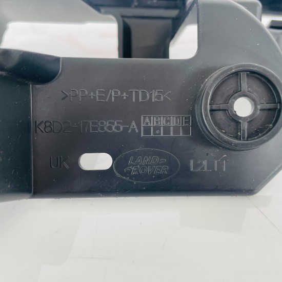 Range Rover Evoque Rear Bumper Bracket L551 Genuine K8d217e855a | 2018–2024 Range Rover Evoque Rear Bumper Bracket L551 Genuine K8d217e855a | 2018–2024