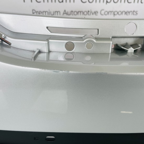 Renault Captur Front Bumper Genuine Silver With Pdc 2017 - 2019 [ap58]