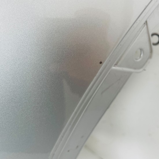 Renault Captur Front Bumper Genuine Silver With Pdc 2017 - 2019 [ap58]