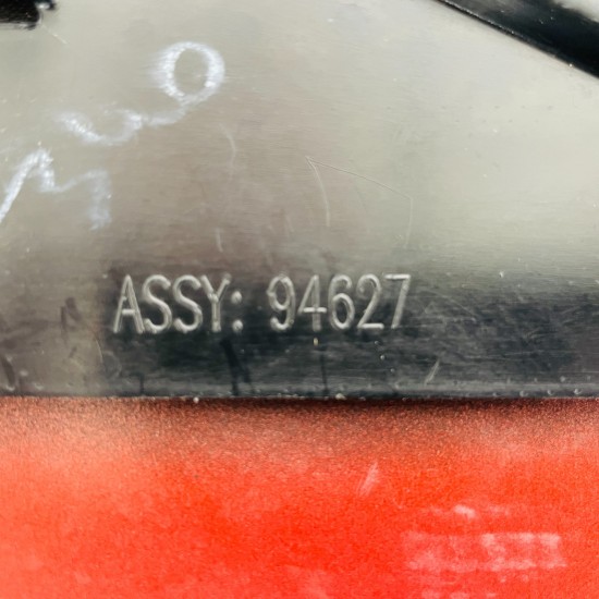 Renault Zoe Spoiler Boot Tailgate Lip Genuine Red 2019 - 2024 [za110]