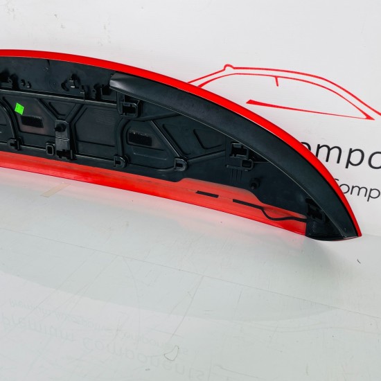 Renault Zoe Spoiler Boot Tailgate Lip Genuine Red 960306120r 2019 - 2024 [za110]