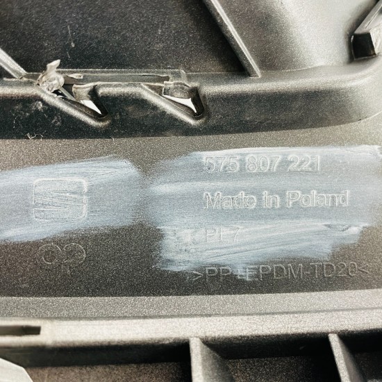 Seat Ateca Fr Front Bumper Genuine Grey With Jets & Pdc 2017 - 2020 [ap128]