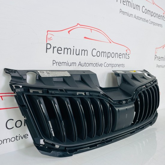 Skoda Octavia Front Bumper Grill Mk3 Lift Genuine 5e0853653 | 2017-2020 [zc28]