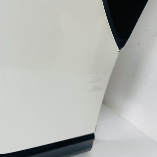 Subaru Xv Front Bumper Gt Crossover Genuine White No Repairs 2018 - 2024 [ao126]