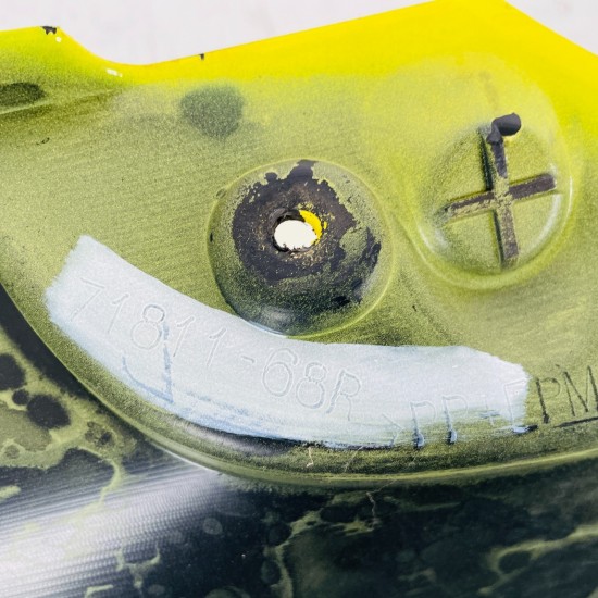 Suzuki Swift Sport Rear Bumper Mk5 Genuine Yellow 71811-68r / 2017 - 2023 [ar56]