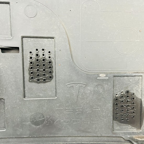 Tesla Model Y Front Bumper Skin Genuine Black Oem 2020 - 2024 [al1]