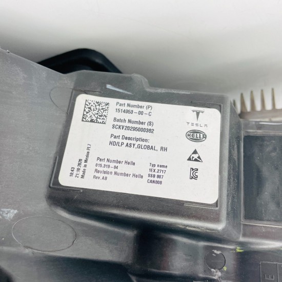 Tesla Model 3 Driver Headlight Genuine Right Offside Face Lift 2020 - 2024 [l258