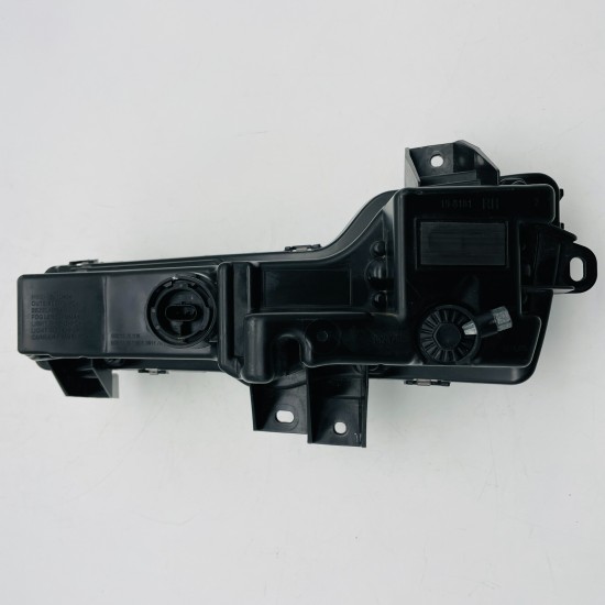 Tesla Model 3 & Y Drl Facia Fog Light Right Side 2017 - 2023 / 1624798-00-a Tesla Model 3 & Y Drl Facia Fog Light Right Side 2017 - 2023 / 1624798-00-a